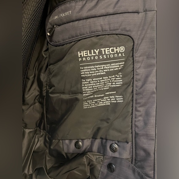 Helly Hansen Women’s Charcoal Ski/Snowboard Jacket - Picture 7 of 10